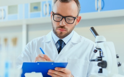 Российские ученые научились оценивать сны новорожденных