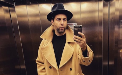 Иван Ургант признался в любви к России и попросил прощения