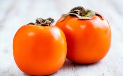 Диетолог объяснила, чем полезна и вредна хурма