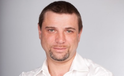 Мошенники обманули мать актера «Интернов» Дмитрия Файнштейна