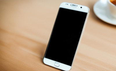 Госдума приняла закон о запрете использования телефонов на уроках