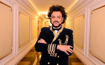 Киркоров подарил молодой певице бриллиантовое ожерелье за 8 млн рублей