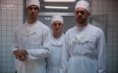 За кадром: что известно о личной жизни звезд сериала «Доктор Преображенский»