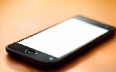 Роскачество назвало «золотые правила» зарядки смартфонов