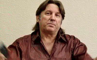 Юрия Лозу наградили за продвижение теории плоской Земли