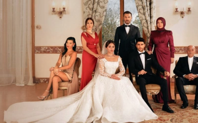 За кадром: что известно о личной жизни звезд турецкого сериала «Клюквенный щербет»