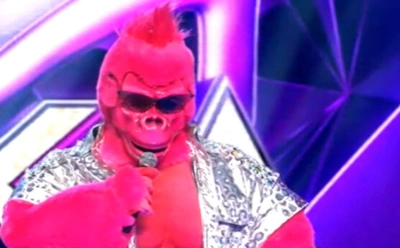 Джарахов или Басков? Угадываем, кто спрятался в образе Гориллы на шоу «Маска»