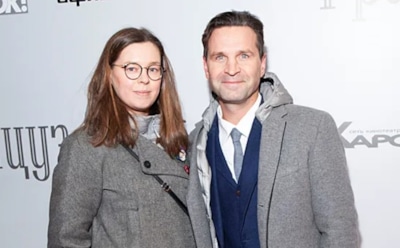 Больше 10 лет вместе: история любви актера Виктора Добронравова