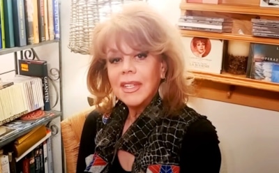 Любовь Казарновскую сбили на тротуаре в центре Москвы