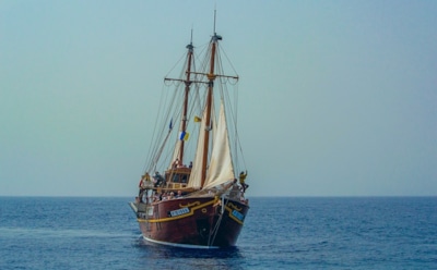 Роман Стивенсона «Остров сокровищ»: характеристика главных и второстепенных героев