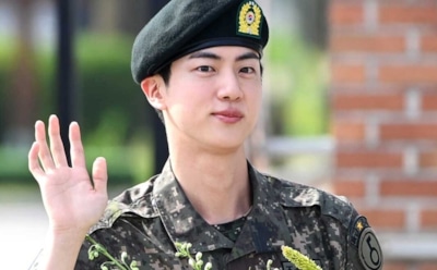 Ким Сок Джин первым из участников BTS завершил службу в армии