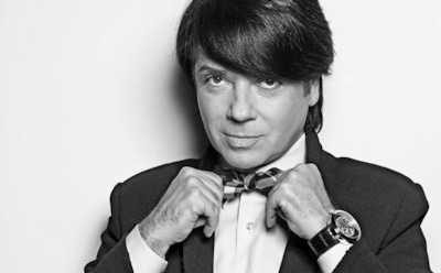 В Москве открыли памятник Юдашкину