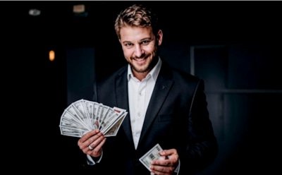 Семь лет строгого режима для брачного афериста: суд разобрался в схеме, лишившей женщин миллионов рублей