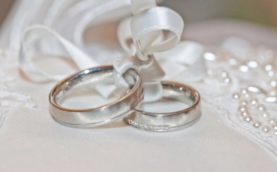 Горько! Звездные браки, порадовавшие поклонников в 2024 году