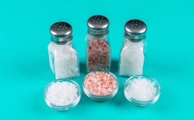 Аутоиммунные болезни и соль: как привычка к соленой пище влияет на работу иммунных клеток — новые данные из Йельской медицинской школы