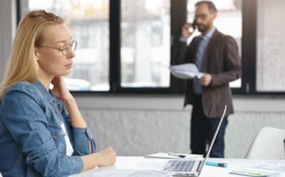 Отпуск закончен — на трудовые подвиги: как встроиться в рабочий процесс после отдыха — комментарии эксперта по адаптации и снижению стресса