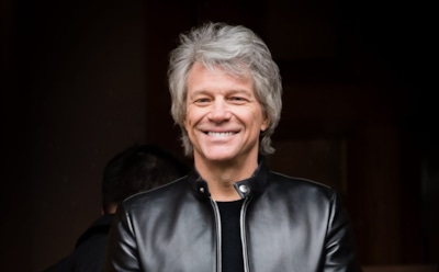 Джон Бон Джови спас женщину: 62-летний музыкант пришел на помощь незнакомке во время съемок клипа – легендарный рокер показал свое истинное лицо