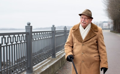 Наступают холода — питание важнее, чем кажется: как сезонные продукты и витамины помогают пожилым людям сохранить здоровье — простые советы для заботы о близких