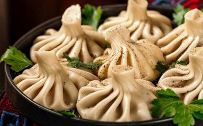 Хинкали с курицей: как приготовить вкусные грузинские пельмени с сочной начинкой — пошаговый рецепт для домашнего приготовления