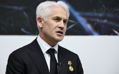 Хватит обезьянничать: помощник Мишустина Хучиев призвал исключить из школьной программы теорию Дарвина