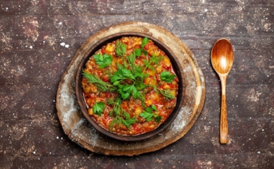 Непривычная солянка: сытное блюдо по-грузински — нежная говядина с овощами и специями