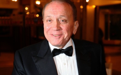 Разгром могилы Маслякова на Новодевичьем кладбище: кто стоит за шокирующим вандализмом