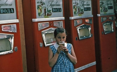 Шипучая свежесть в стакане: советские автоматы с газировкой — символ счастливого детства