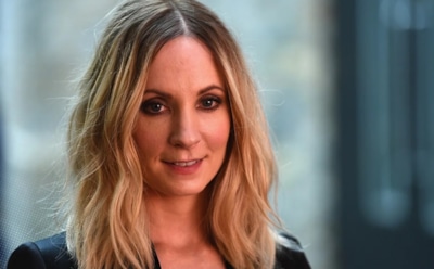 В 44 года выносила сама: звезда «Аббатства Даунтон» Джоанн Фроггатт родила первенца