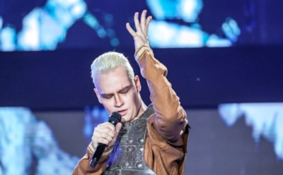 «Это позор»: заслуженный артист РФ Алексей Огурцов раскритиковал этно-оперу с участием SHAMAN