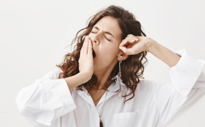 Секрет осеннего спокойствия: как соблюдать здоровый ритм и справиться с сонливостью — советы врача