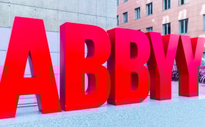 Сотни увольнений в час: созданная россиянином компания ABBYY выгнала русскоязычных программистов