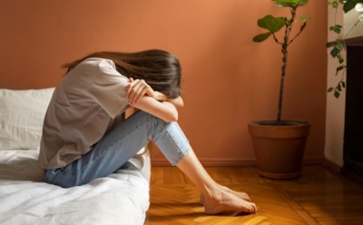 Одиночество как скрытая угроза: исследование связи с деменцией — ученые предупреждают о рисках