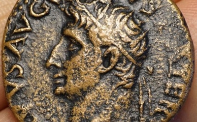 Невероятная находка: кладоискатель обнаружил римскую монету стоимостью 6 тыс. фунтов — история успеха в Кембриджшире
