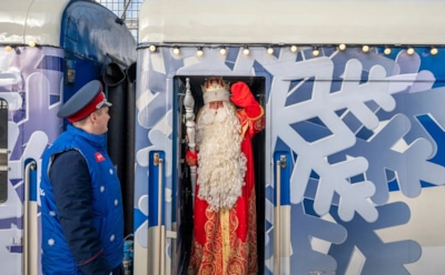 Поезд Деда Мороза 2024: как купить билеты и что ждёт детей на празднике