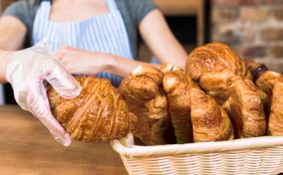 Продукты с ультраобработкой и болезнь Крона: как хлеб и выпечка увеличивают риск рецидива — новые данные ученых