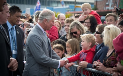 Обчихали и обвинили: королю Карлу III не поздоровилось во время вояжа в Австралию