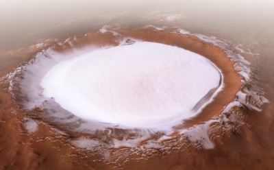 Жизнь на Марсе возможна: ледяные покровы обеспечивают условия для фотосинтеза — выводы NASA