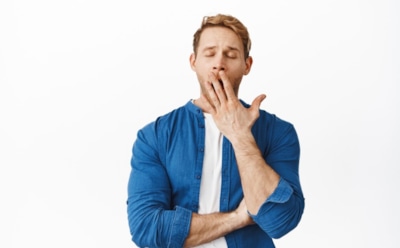 Недосып и сердце: как нехватка сна влияет на сердечно-сосудистую систему — советы для здоровья