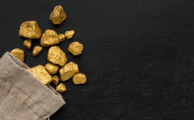 Новая технология добычи золота из отходов: природные бактерии в действии — экологичное решение для России