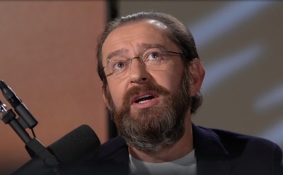 «Вырезать часть души»: Константин Хабенский дал редкий комментарий о смерти жены