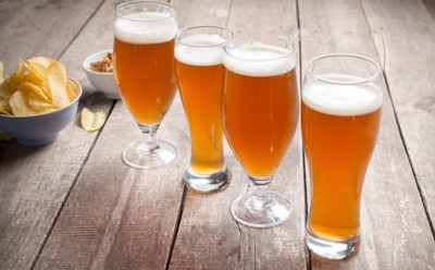 Как сохранить пиво холодным: идеальная форма бокала — открытие ученого из Бразилии