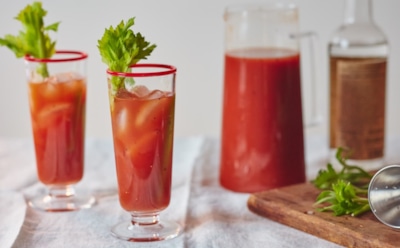 Тайны «Кровавой Мэри»: история коктейля с уникальным вкусом — версии и предположения