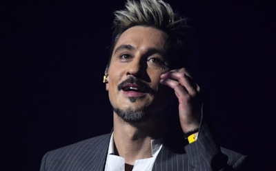 Снежный ураган и застрявшая машина: Дима Билан попал в экстремальную ситуацию на Эльбрусе