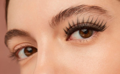 Взгляд мечты: как укрепить и удлинить натуральные ресницы — советы по питанию и уходу