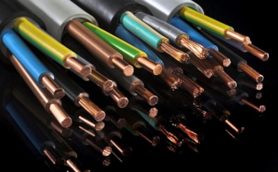 Сверхпроводимость без магнетизма: новое открытие ученых из Йельского университета — шаг к материалам будущего