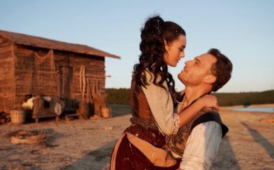 Анонсирована турецкая версия «Холопа» — первые кадры с Керемом Бюрсином восхитили зрителей