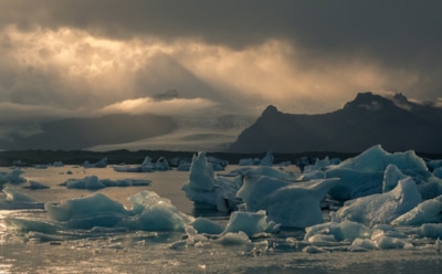 Парниковый эффект в Арктике: ученые раскрыли влияние водяного пара — скачки температуры и новые прогнозы