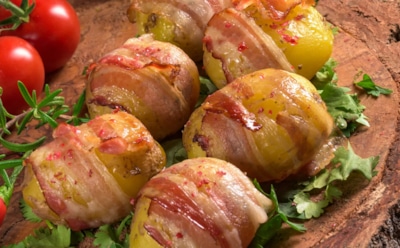 Картошка в беконе с сыром: изысканное сочетание вкусов — простой рецепт для гурманов