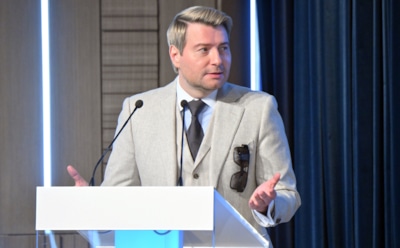 Фониатр Лев Рудин обдумывает судебный иск против Николая Баскова: конфликт в шоу «Ну-ка, все вместе!»