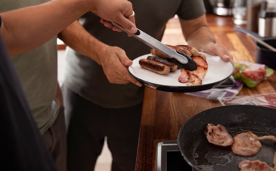 Избыток белка в рационе: нагрузка на почки и риск дефицита витаминов — предостережение диетолога